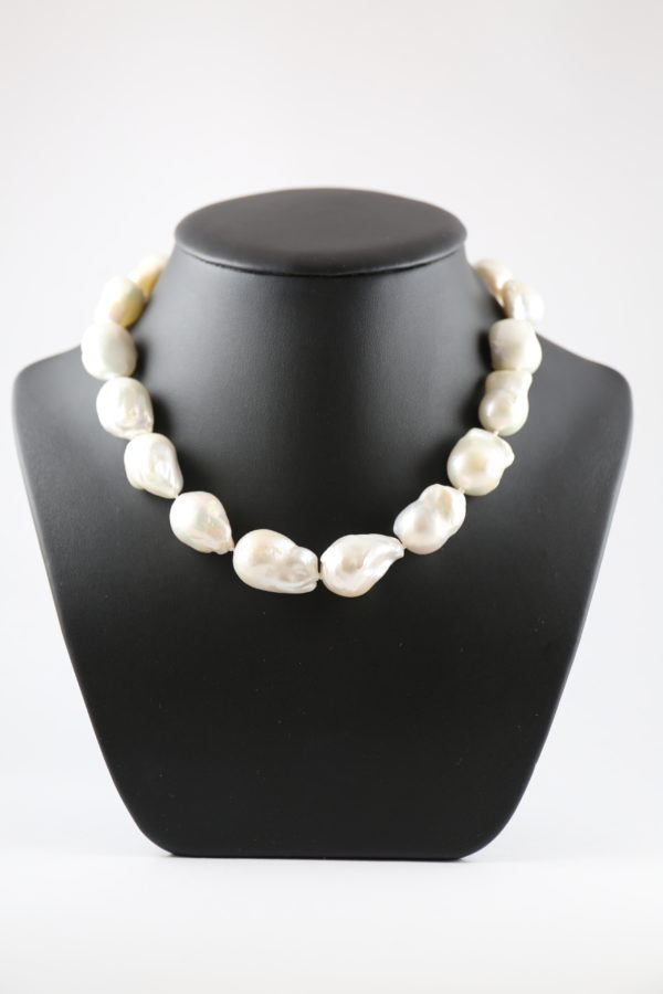 Grace Baroque Pearls - Image 4