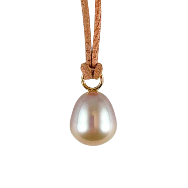 Rosy pearl droplet pendant