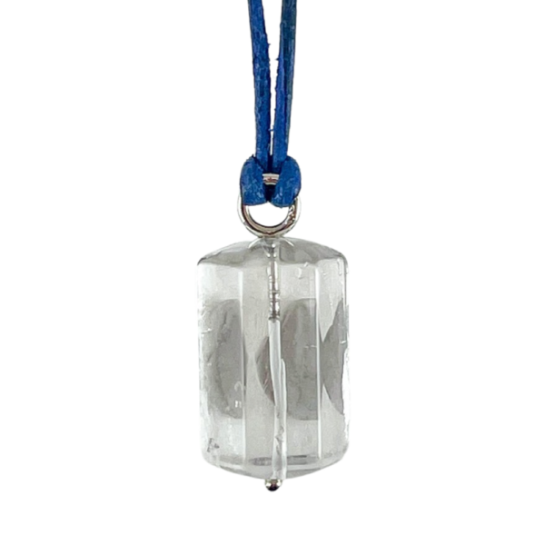 Mountain crystal droplet pendant