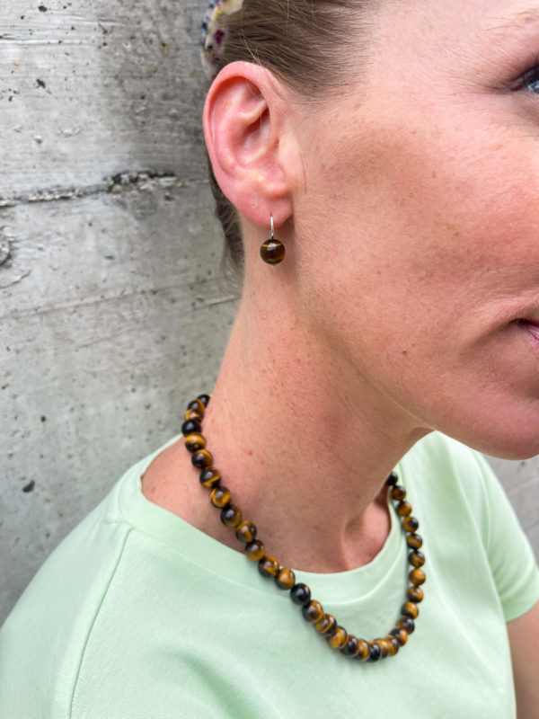 Brown tiger eye glider earrings - Image 2